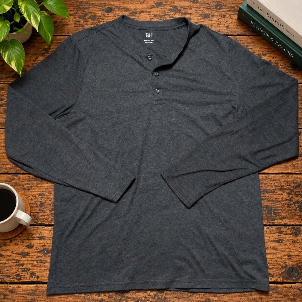 Gap Everyday Soft Henley Shirt Mens Large Charcoal Gray Long Sleeve 3 Button Tee